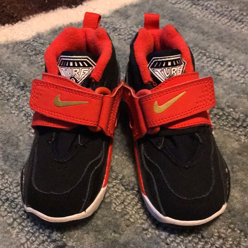 Nike shoes 6c